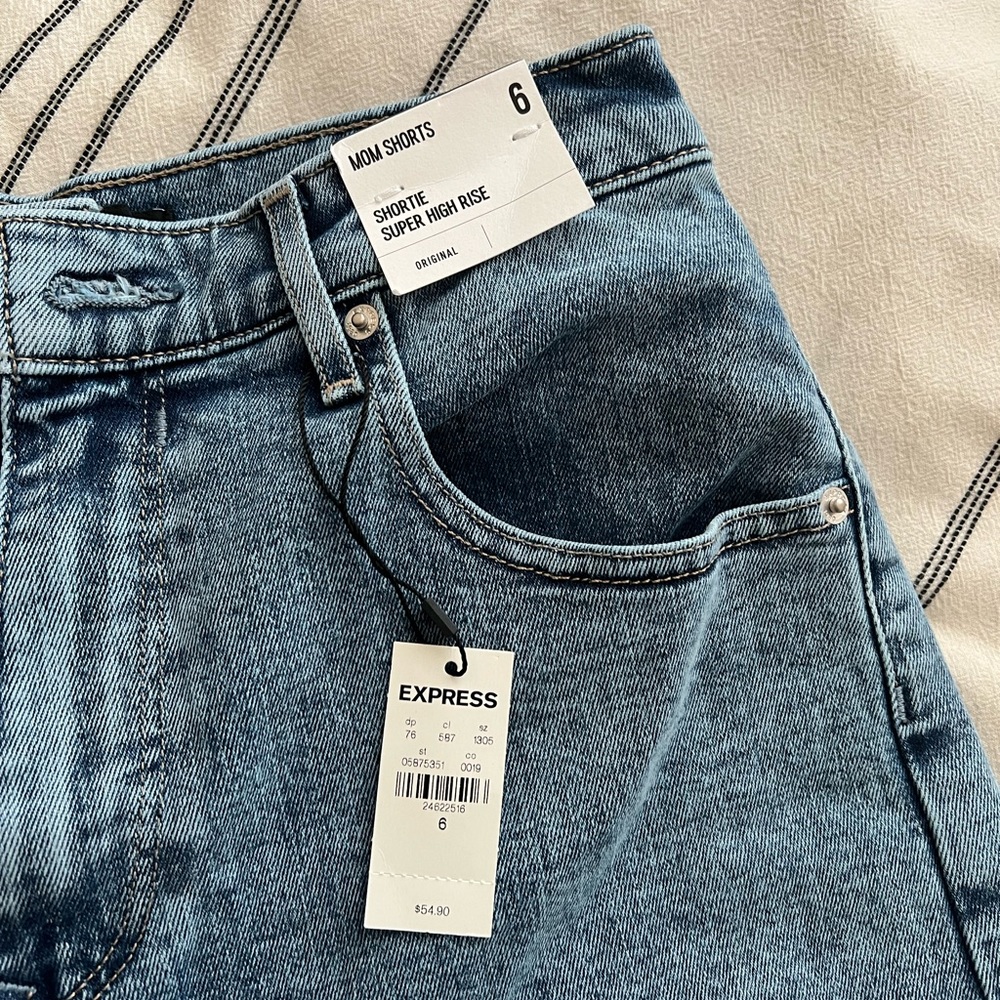 Express High Rise Shorts - Picture 2 of 5